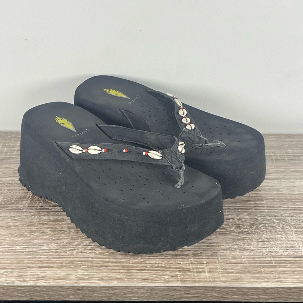 Y2K Platform Flip Flops Thong Sandals - Size 6W